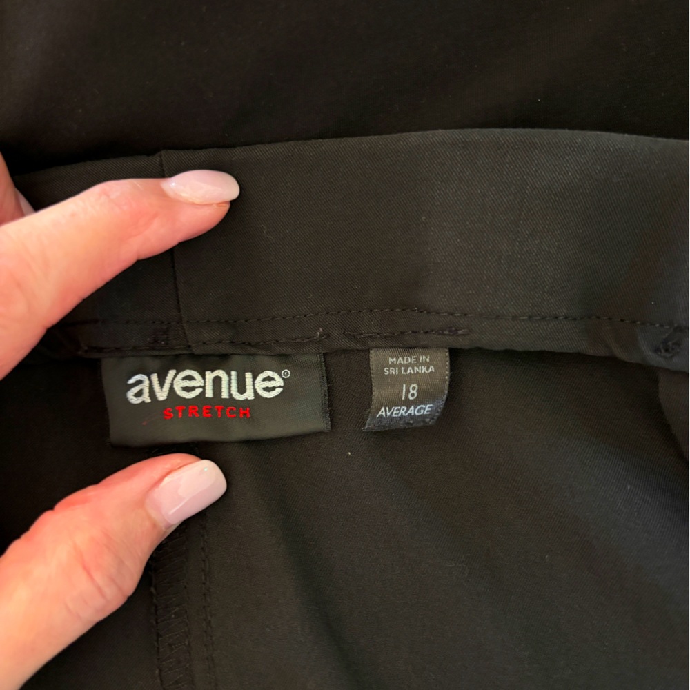 Work appropriate slacks Avenue size 18